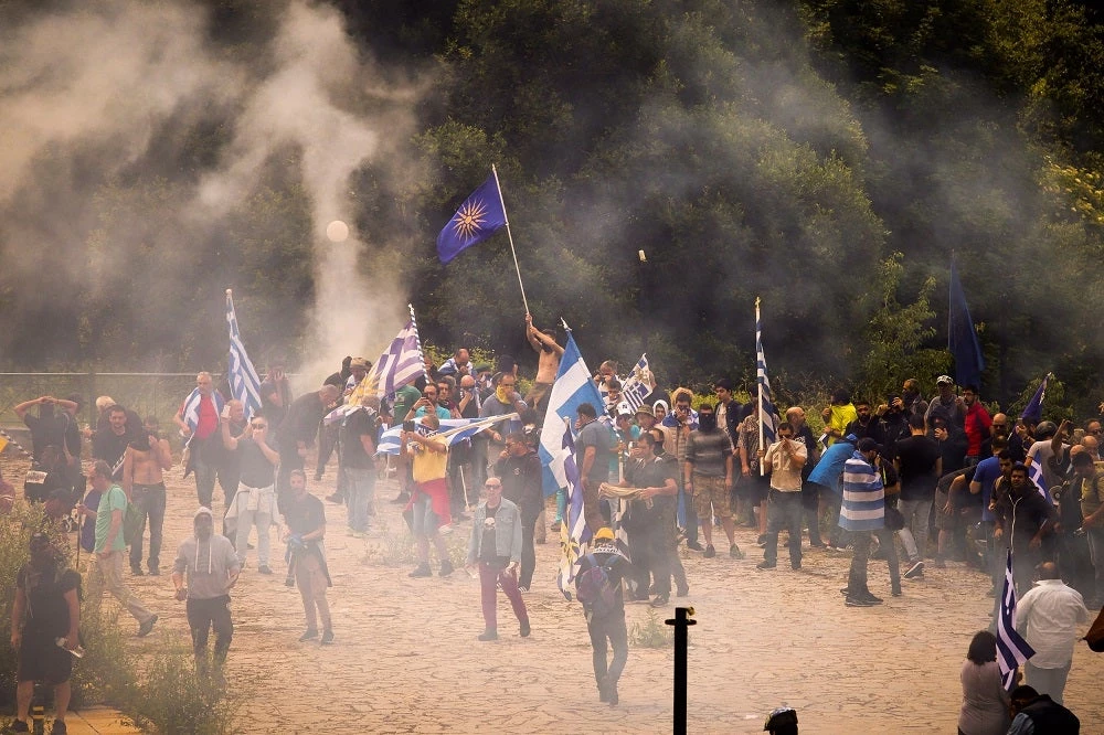 Προς νέο εθνικό διχασμό κατάφερε ο ΣΥΡΙΖΑ να οδηγήσει την Ελλάδα: Ανησυχητικά σημάδια και οργή που ξεχειλίζει από άκρη σε άκρη σε όλη την χώρα